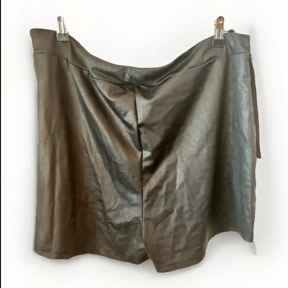 Black Faux Leather Fringe Skort - Picture 5 of 5